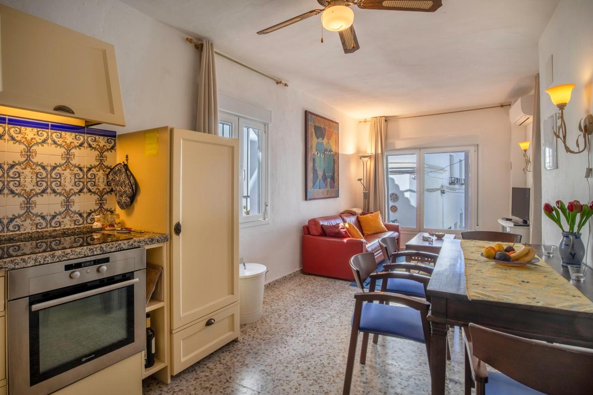 Casa Marlo, Spacious House In The Lively Centre Of 콤페타 외부 사진